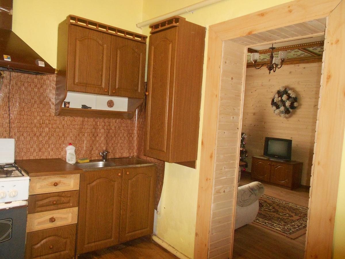 Sadyba Karpatskyi Vedmid Kosiv Exteriér fotografie